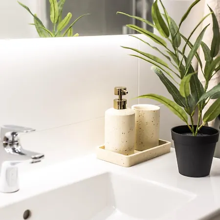 Munkacsy By Hbo * Pécs