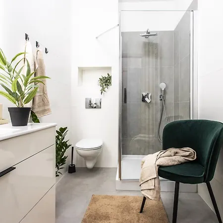 Munkacsy By Hbo * Pécs